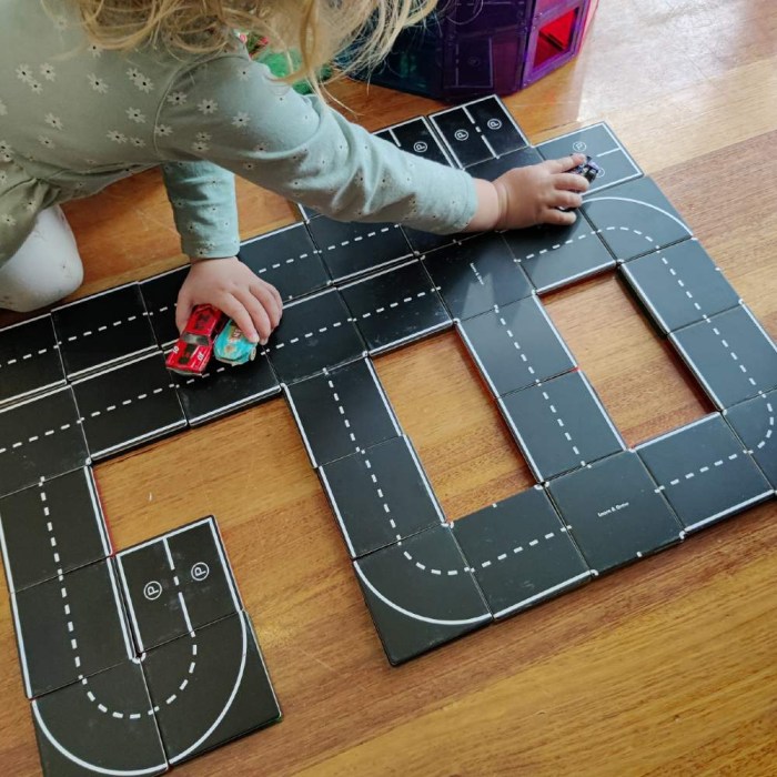 magnetic-tiles-road-pack